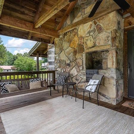 Rustic Cabin, Dock, Firepit, Kayaks & Games Winchester ภายนอก รูปภาพ
