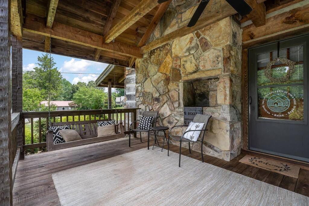 Rustic Cabin, Dock, Firepit, Kayaks & Games Winchester ภายนอก รูปภาพ